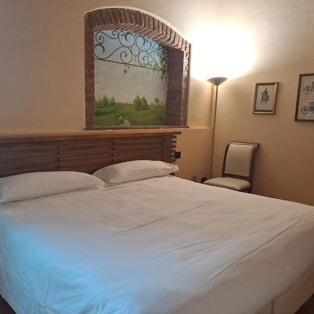 Agriturismo Cascina Farisengo Stagno Lombardo Esterno foto