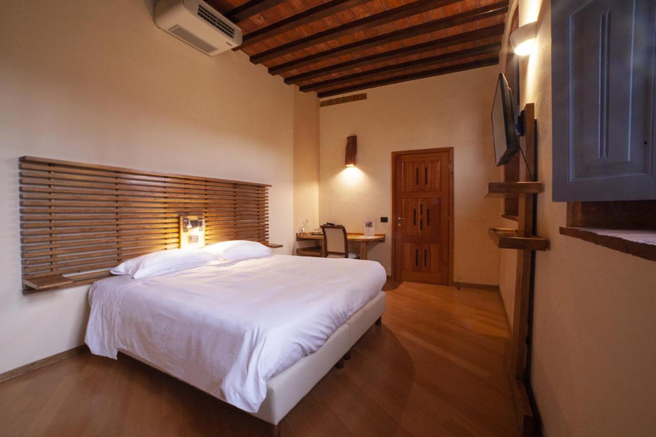 Agriturismo Cascina Farisengo Stagno Lombardo Esterno foto