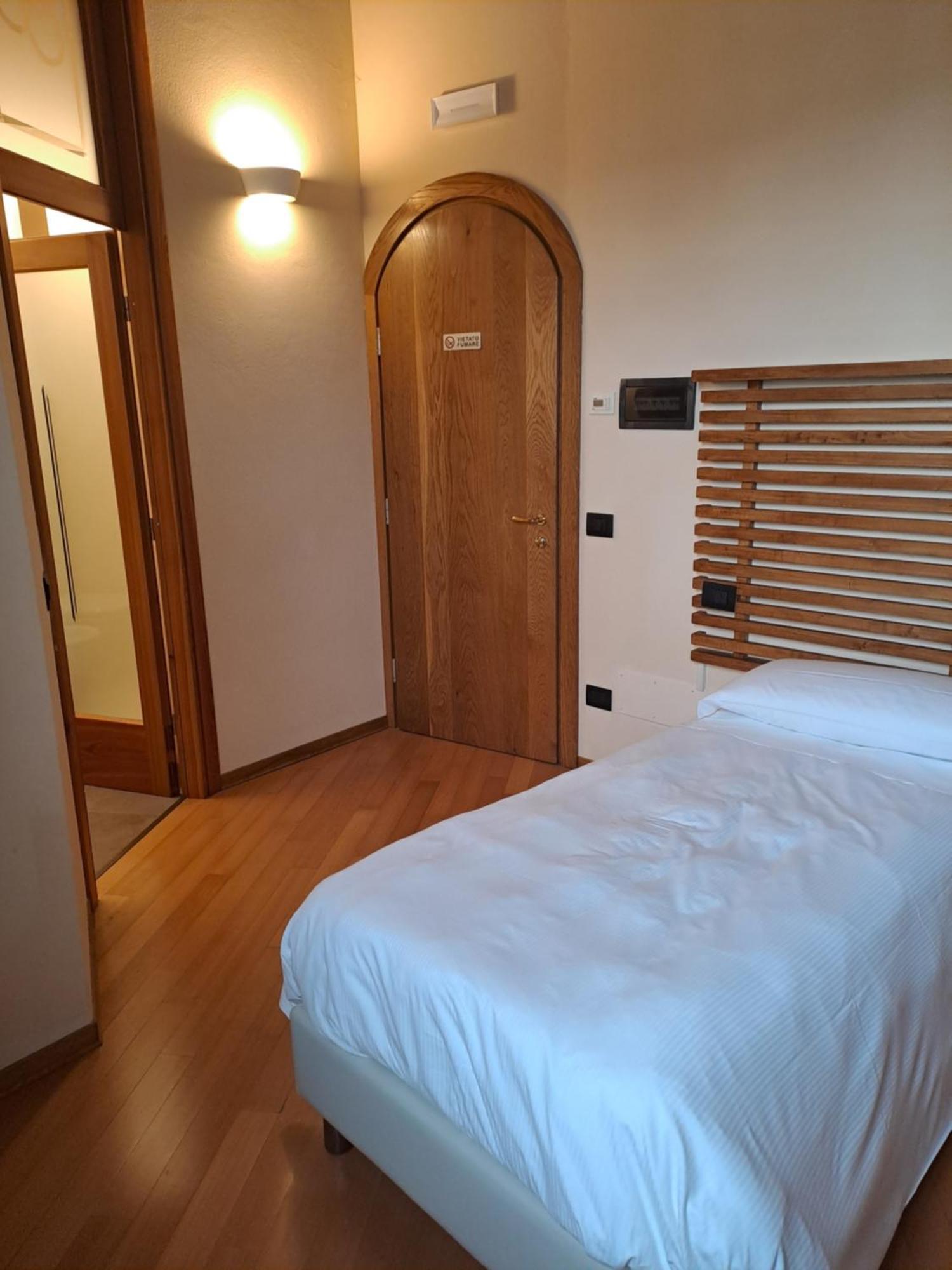 Agriturismo Cascina Farisengo Stagno Lombardo Esterno foto